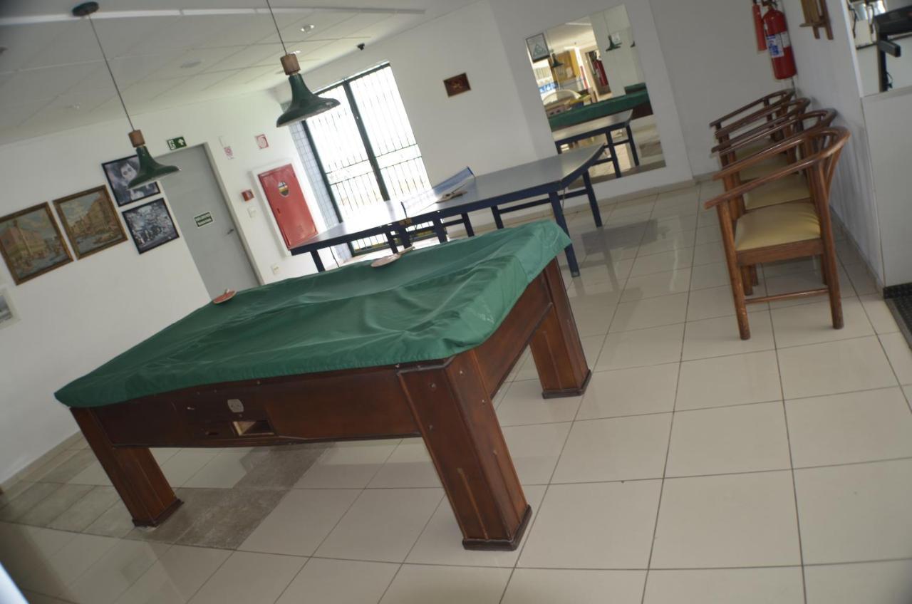 Constantino Hotel E Eventos Juiz de Fora Zewnętrze zdjęcie A pool table at the station